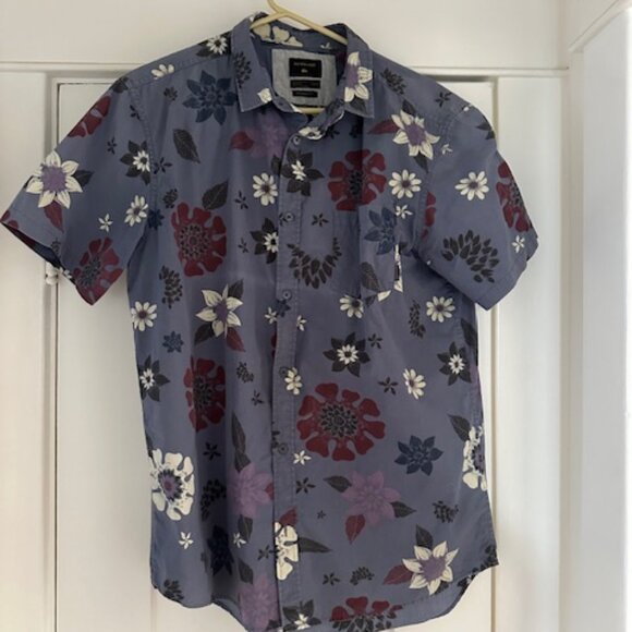 3 Quicksilver short sleeve size L - Picture 2 of 12
